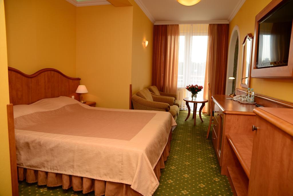 Hotel Polaris Swinoujscie Exterior photo